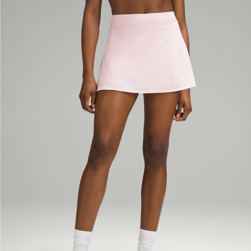 Lululemon 🍋Lightweight High-Rise Tennis Skirt🩷 - Picture 3 of 8